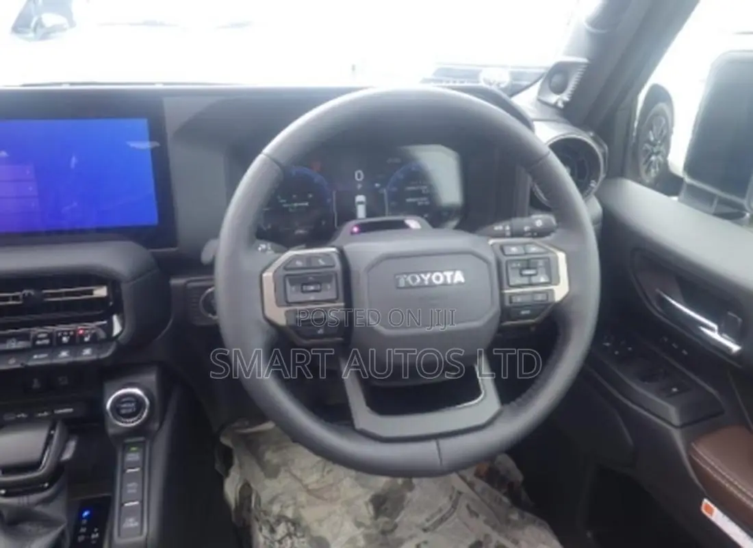 Toyota Land Cruiser Prado 2.8 2024 White