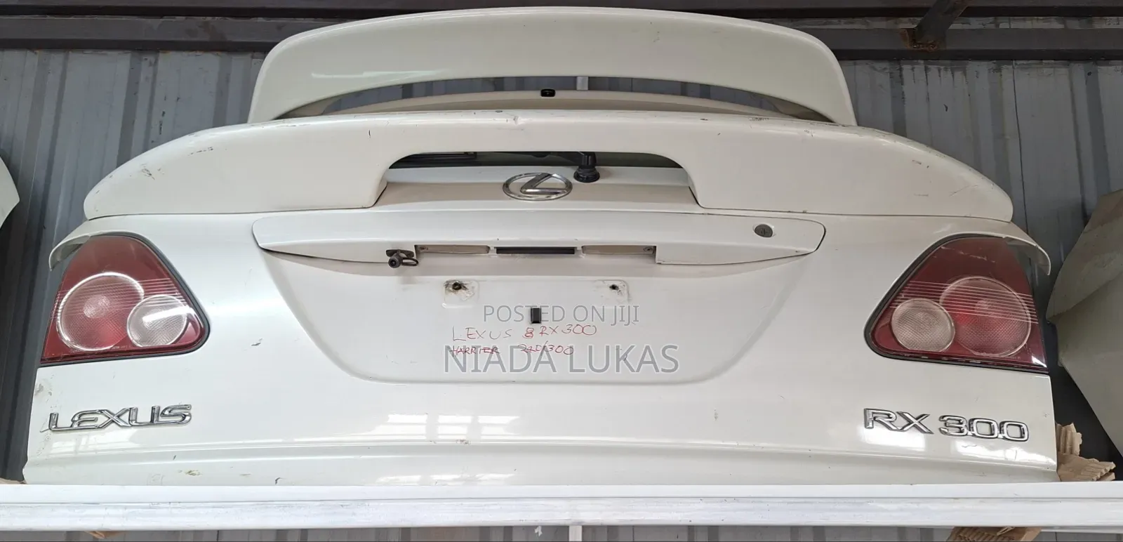 Lexus Rx 300 Boot - 2000 - 2002