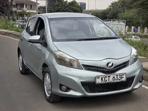Toyota Vitz 2011 Green