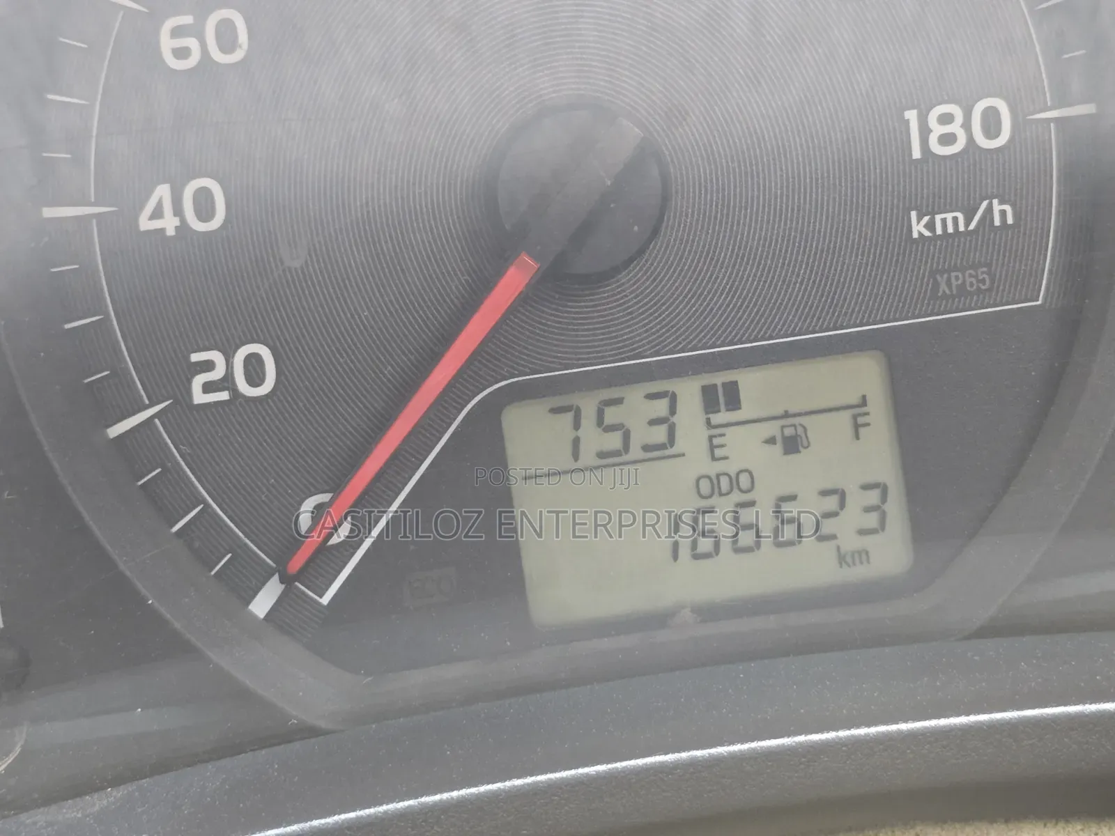 Toyota Vitz 1.3 AWD 3dr 2012 Green