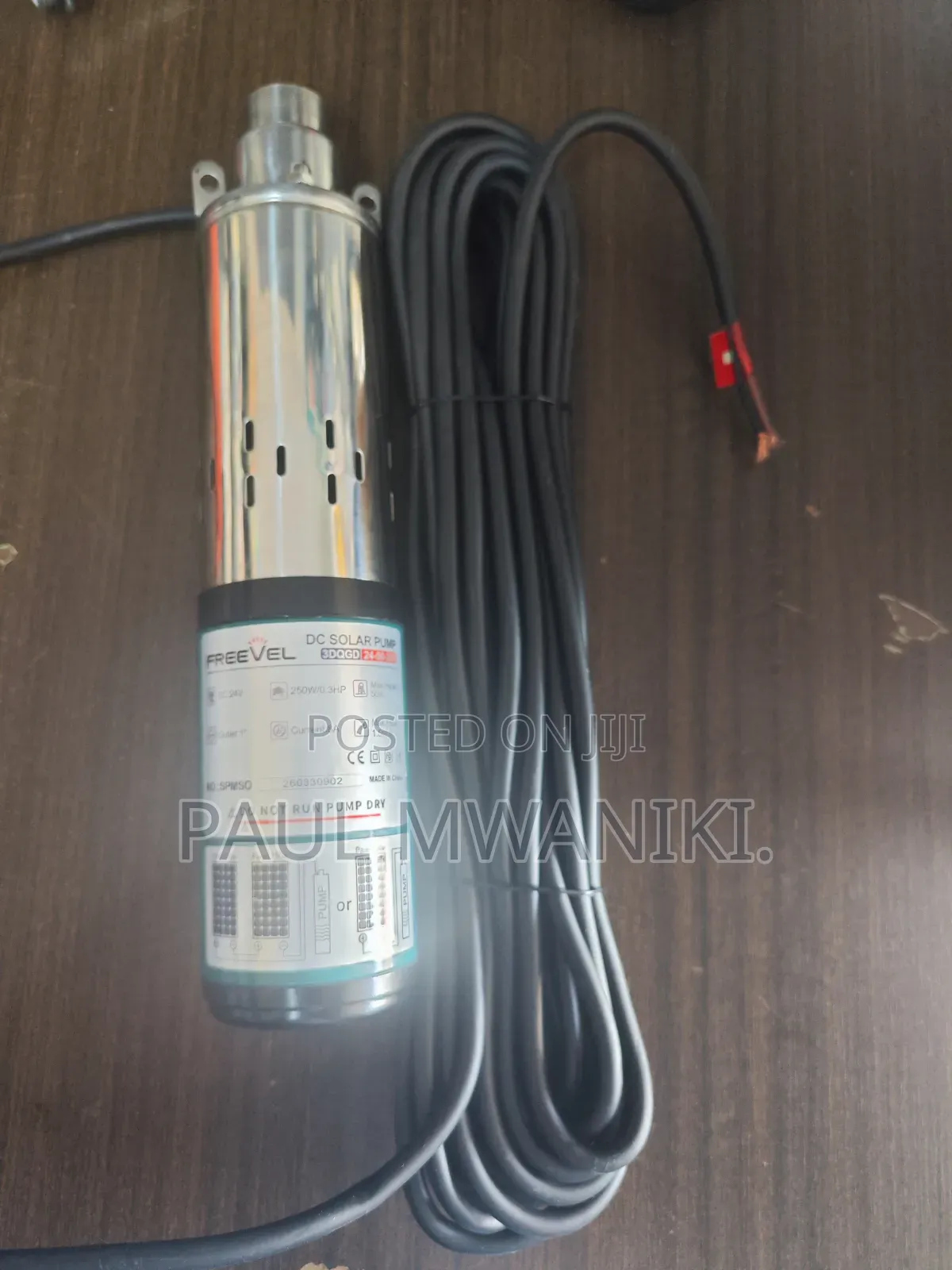 Freevel 24v Dc Solar Submersible Water Pump - 250w (Brand New)