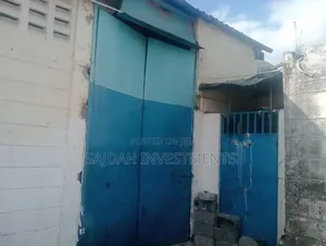 Warehouse to Let
