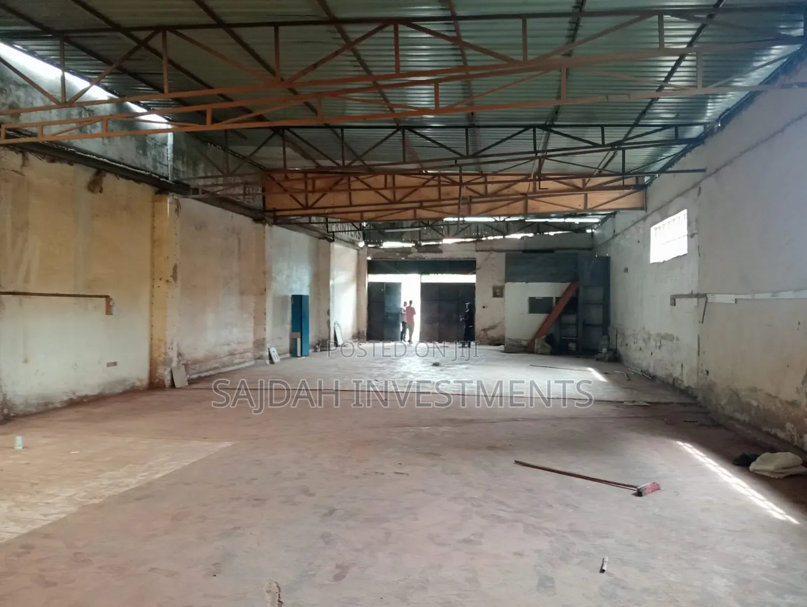 Warehouse to Let