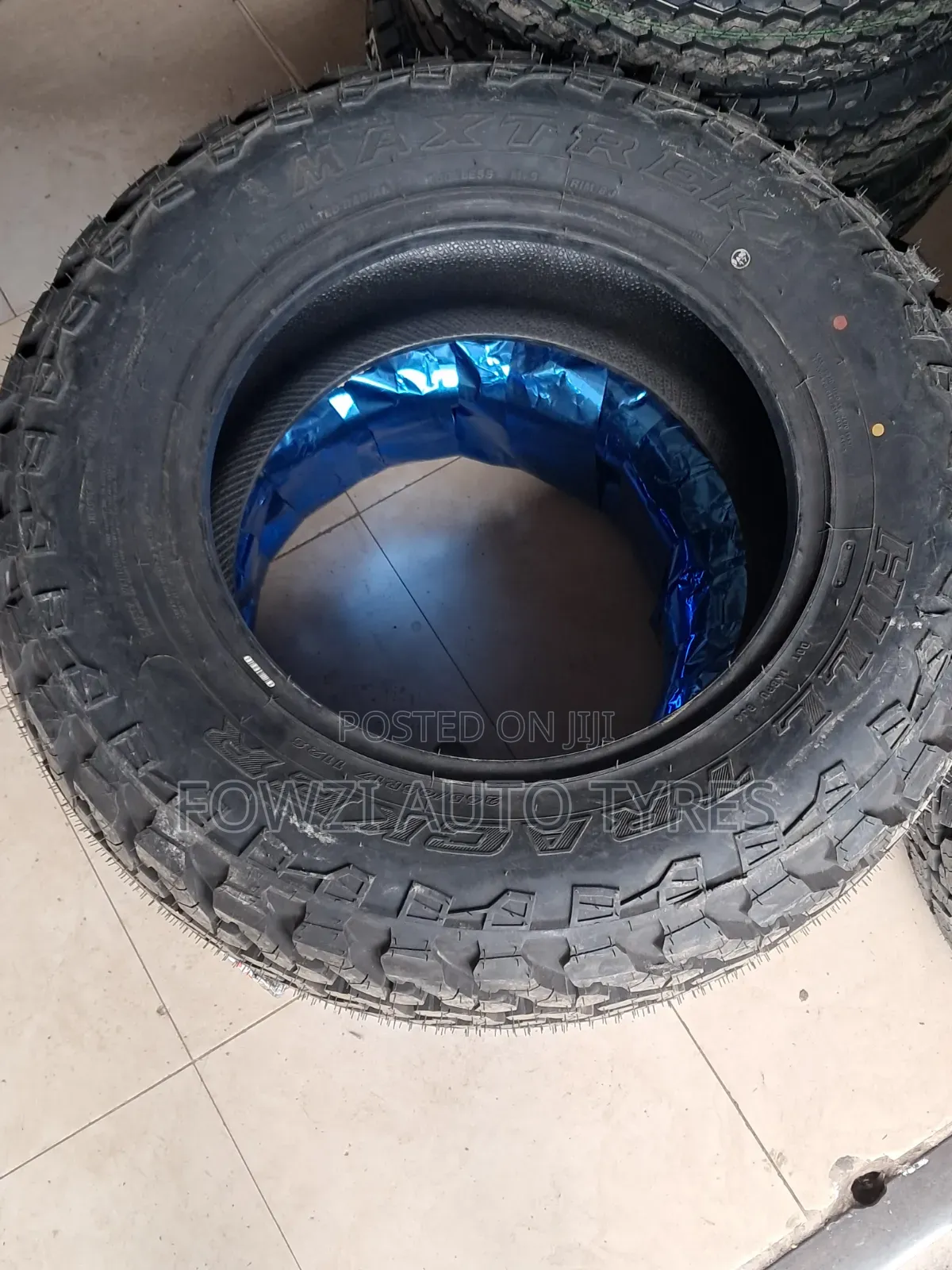 265/65r17 Maxtrek