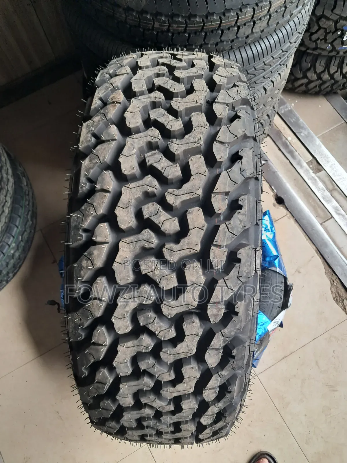 265/65r17 Maxtrek