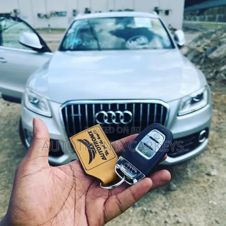 Audi Q3 Key Duplication
