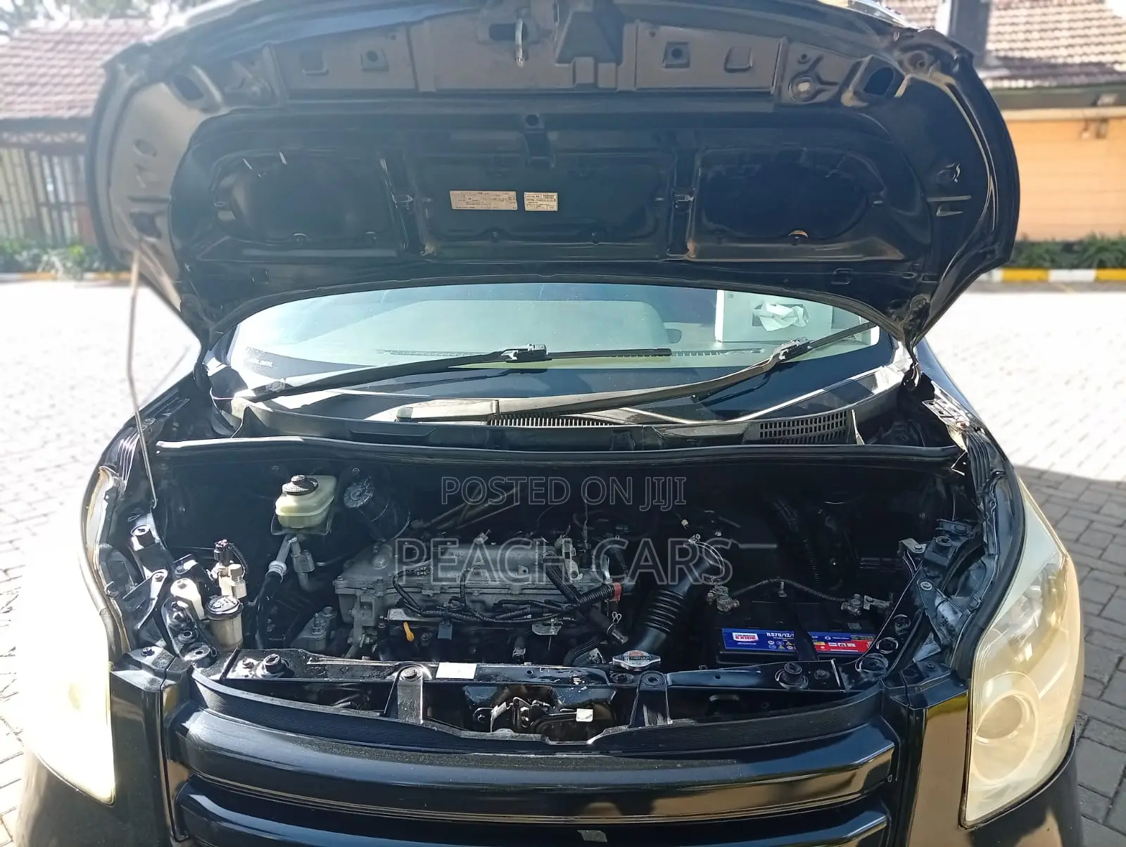 Toyota Noah 2010 Black