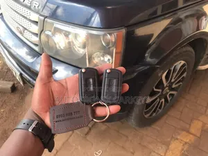 Land Rover Duplicate Keys and Programming