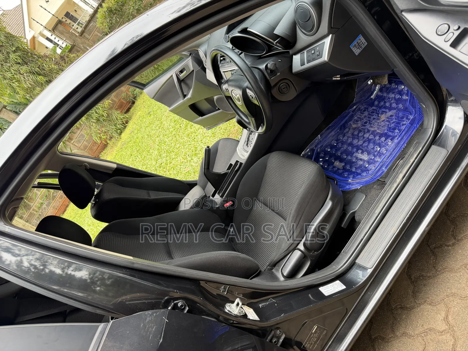 Mazda Axela 2012 Black