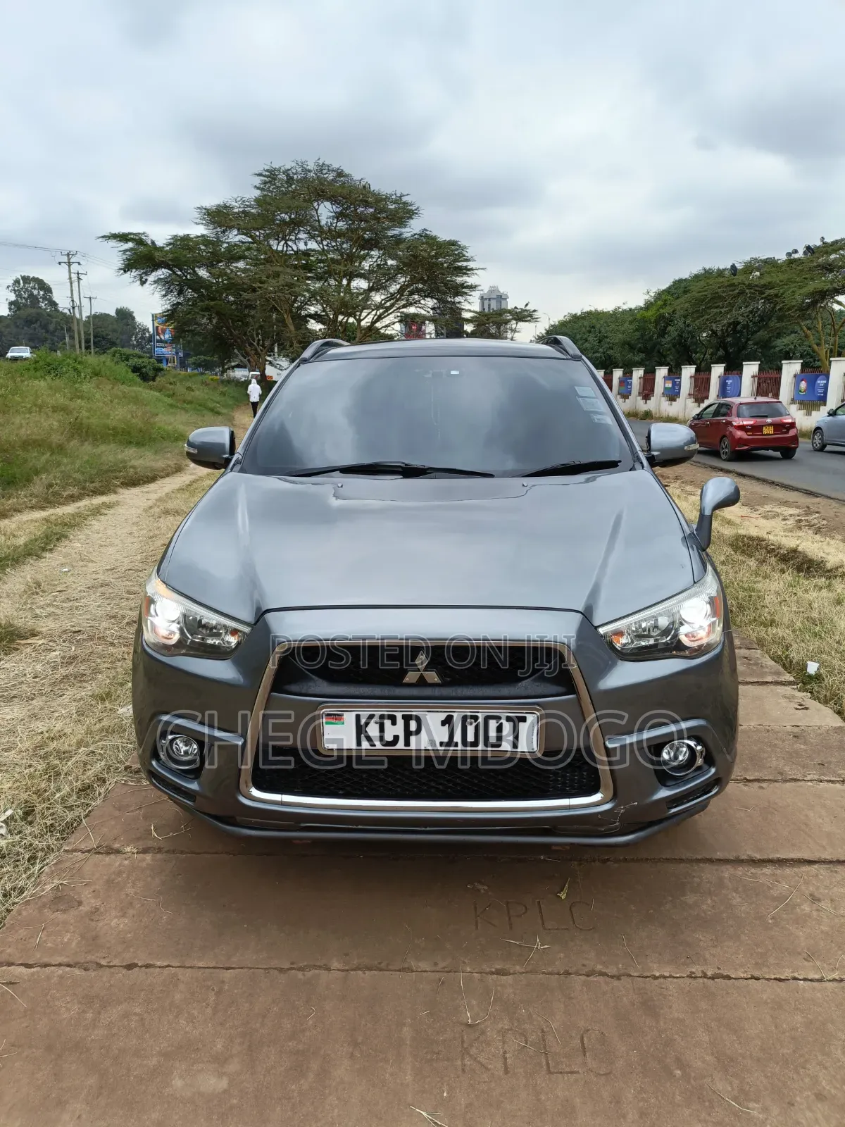 Mitsubishi RVR 2010 Silver