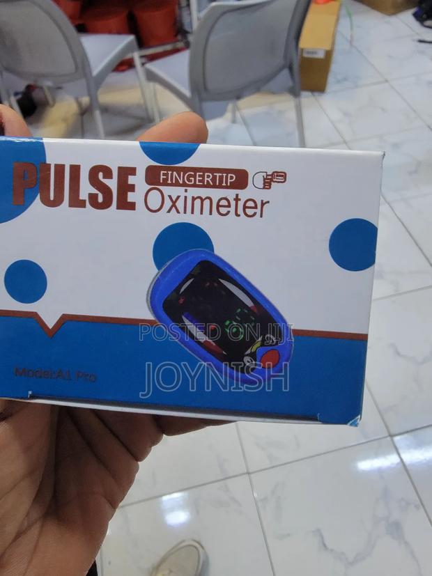 Pulse Oximeters Blue - main view