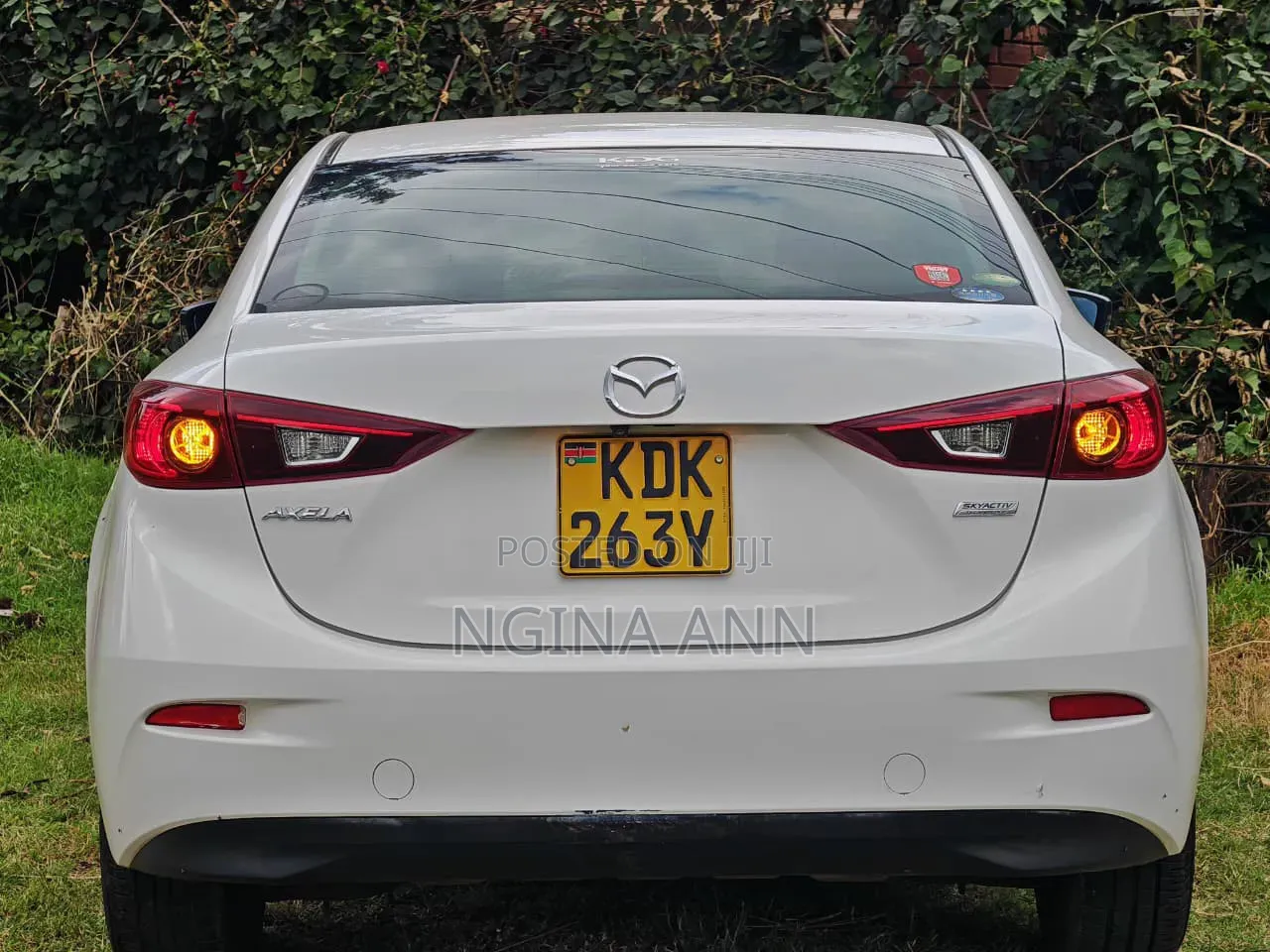 Mazda Axela 2015 White