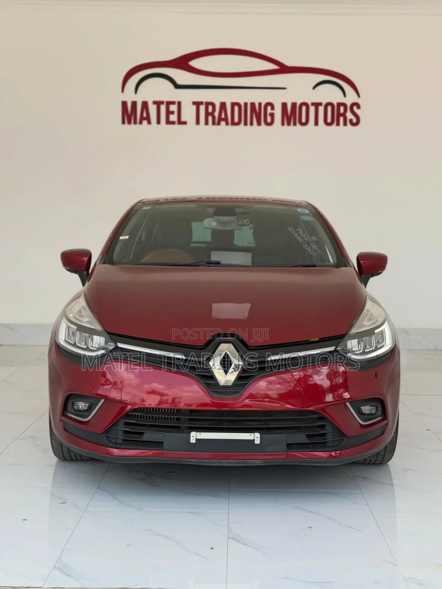 Renault Lutecia 2018 Red