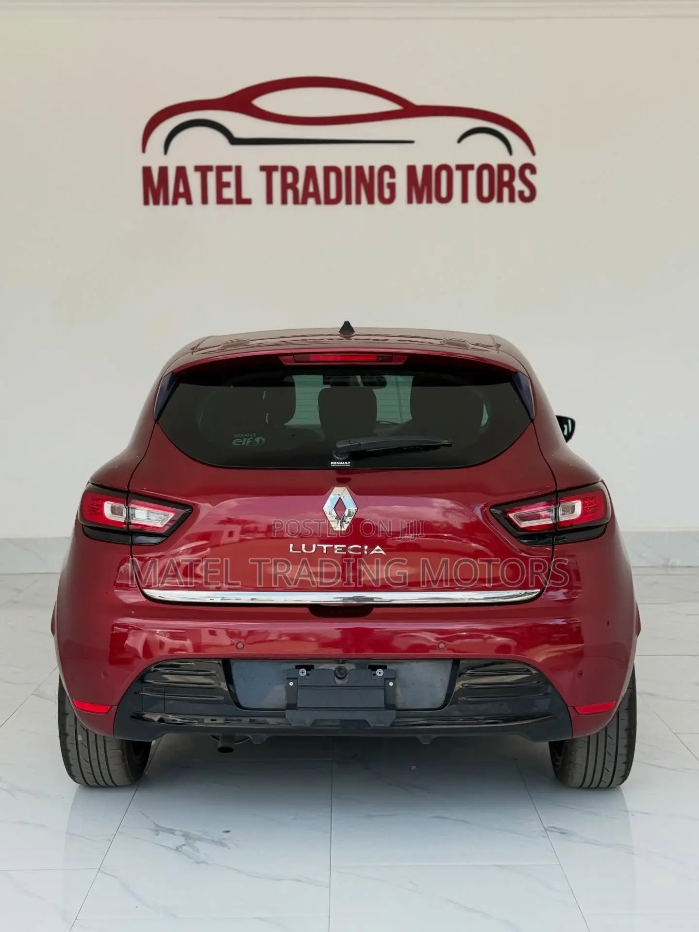 Renault Lutecia 2018 Red