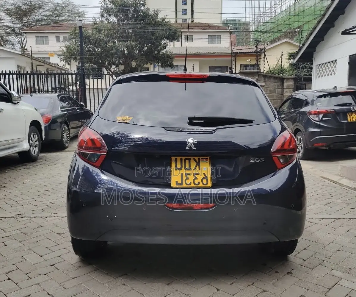 Peugeot 208 2018 Blue