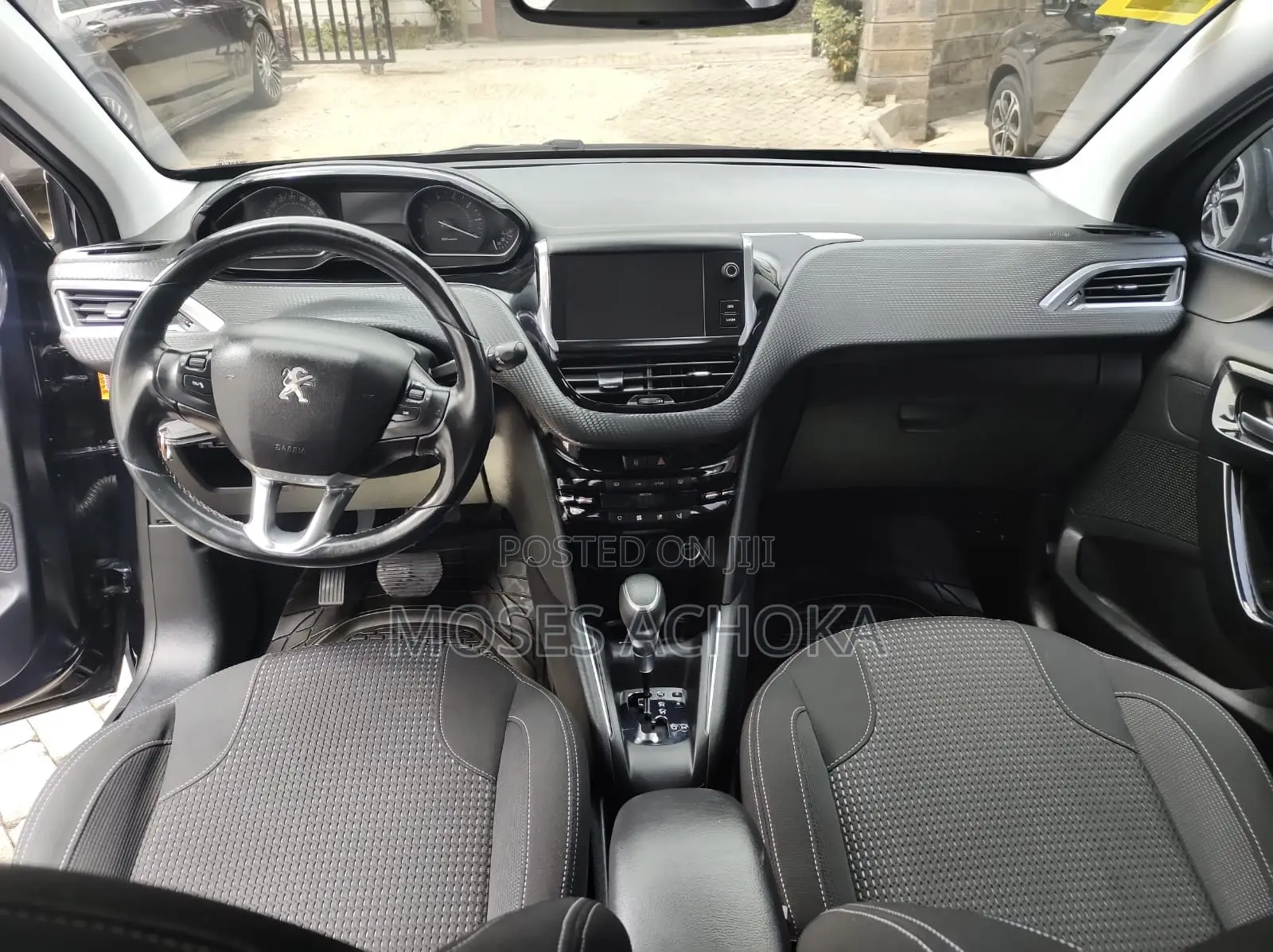 Peugeot 208 2018 Blue