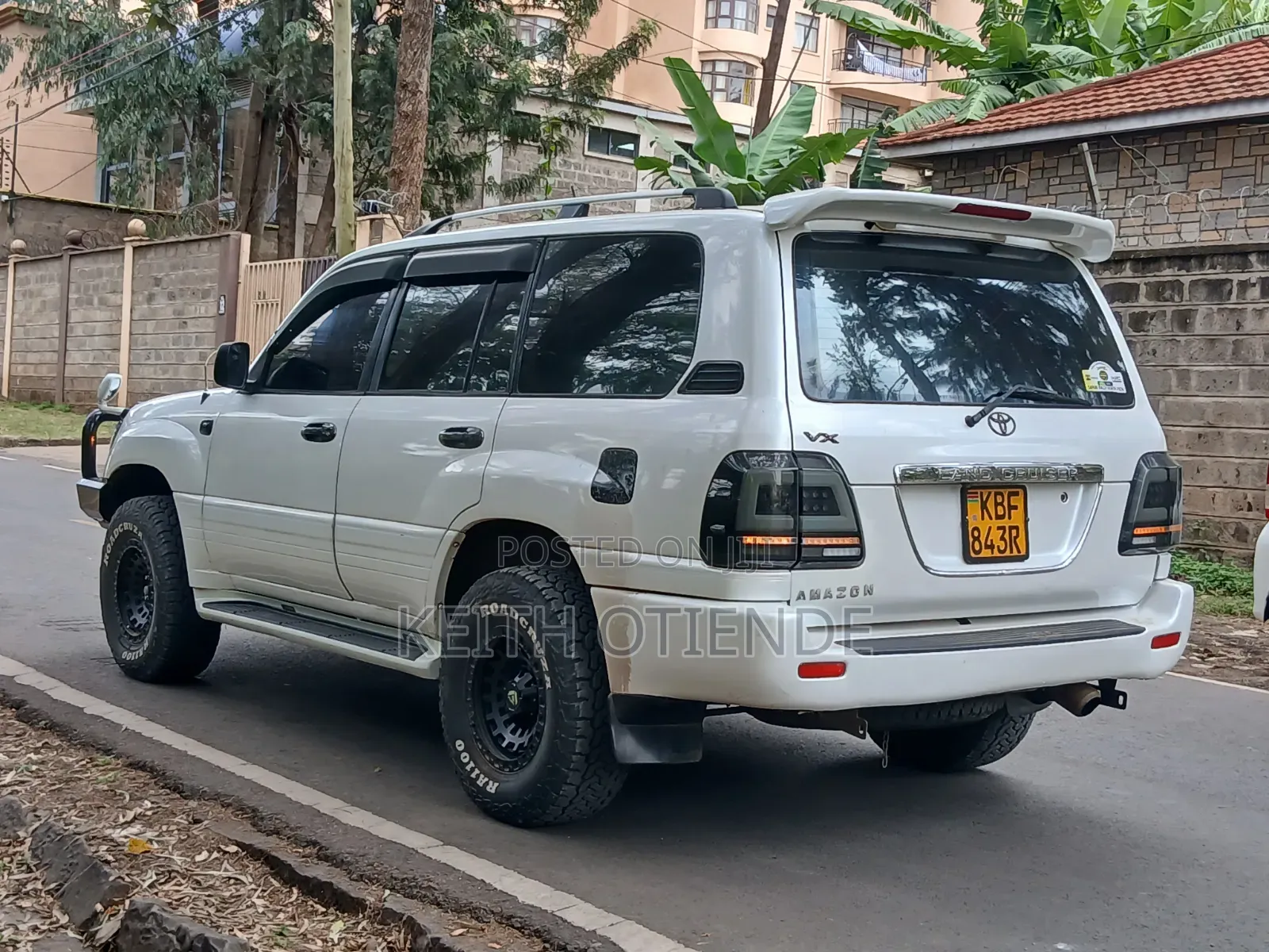 Toyota Land Cruiser Prado 2001 White