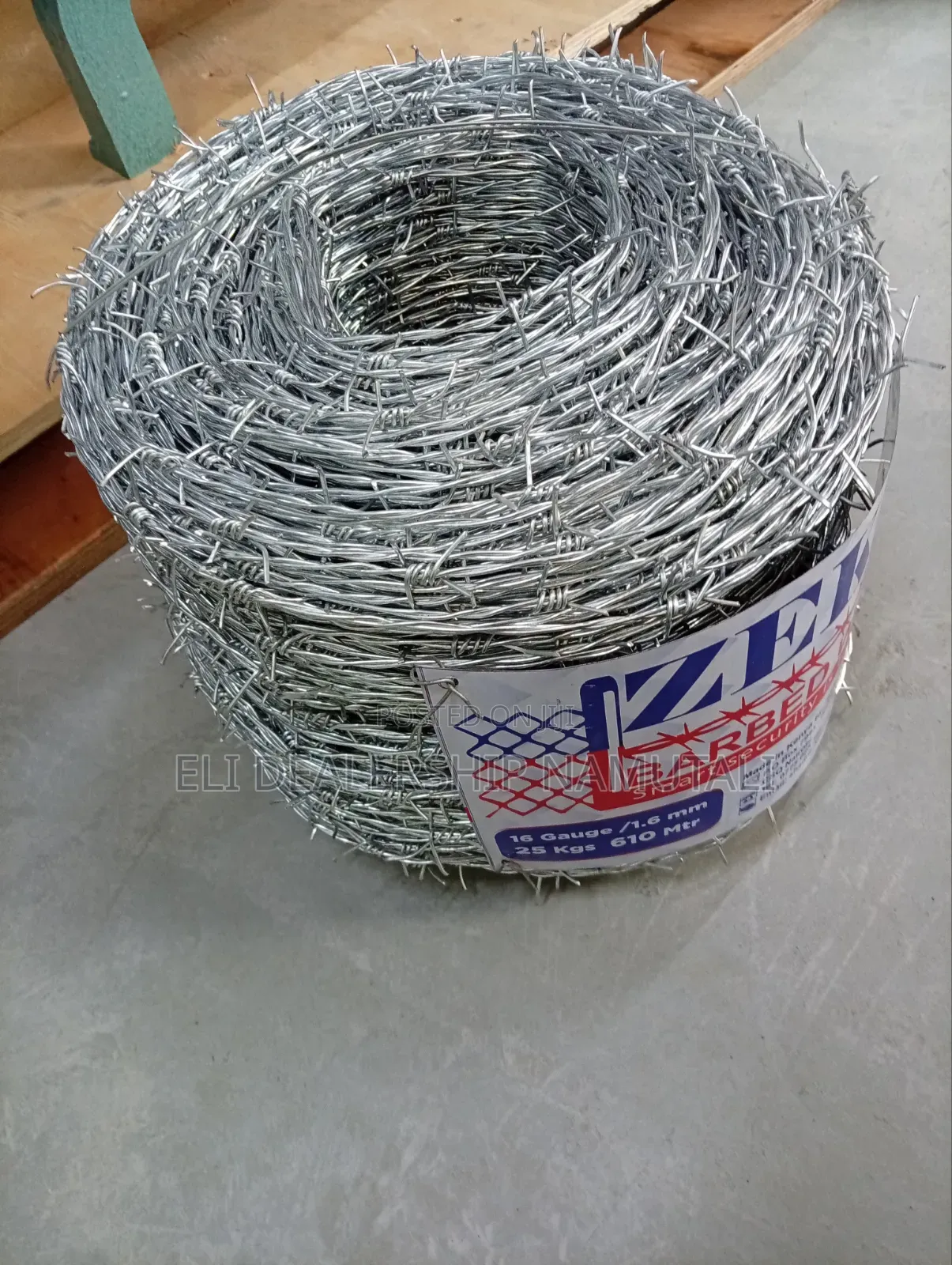 Zeka Heavy-Duty Galvanized Barbed Wire Coil 25kg/610m