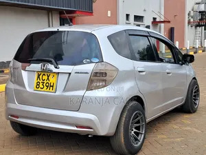 Honda Fit 2013 Silver