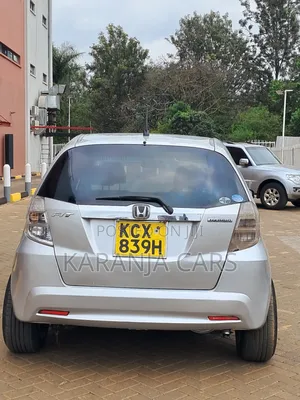 Honda Fit 2013 Silver