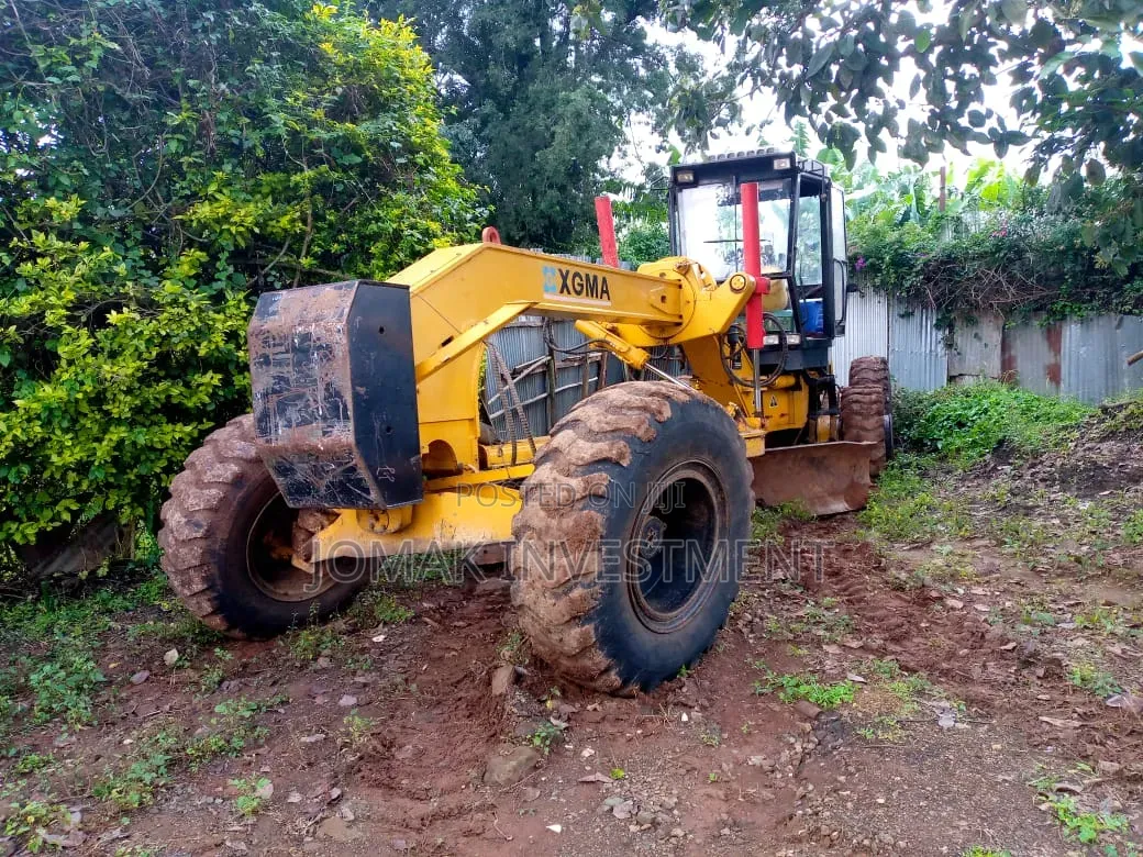 Grader For Hire