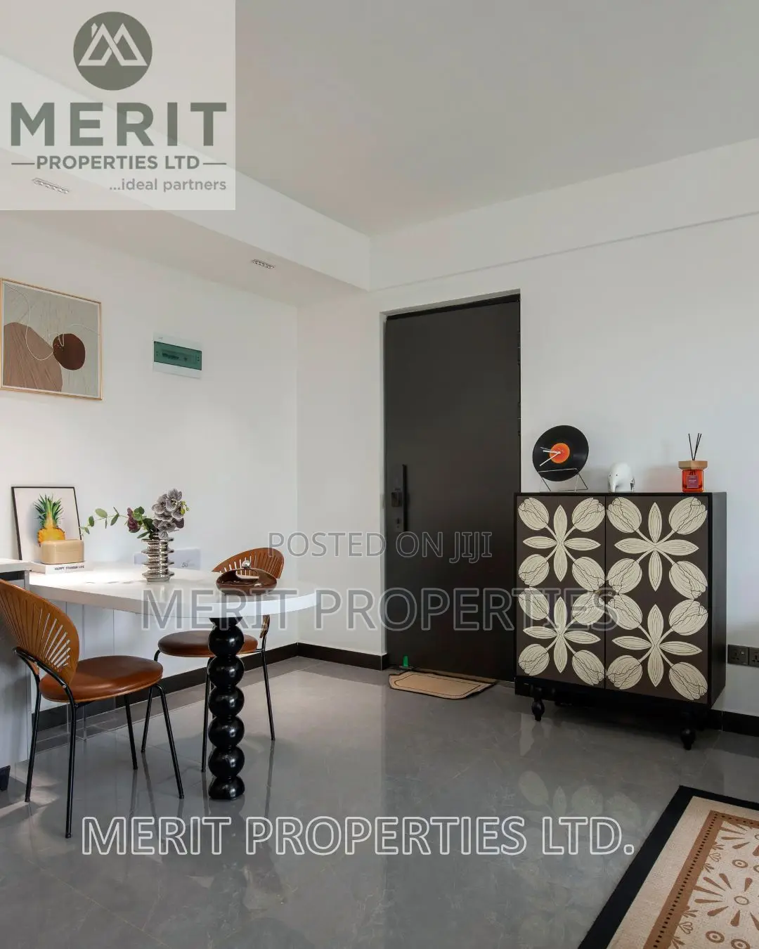 1bdrm Apartment in Gateway Mall Area for sale