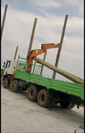 Crane Truck for Hire
