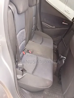Mazda Demio 2014 Silver