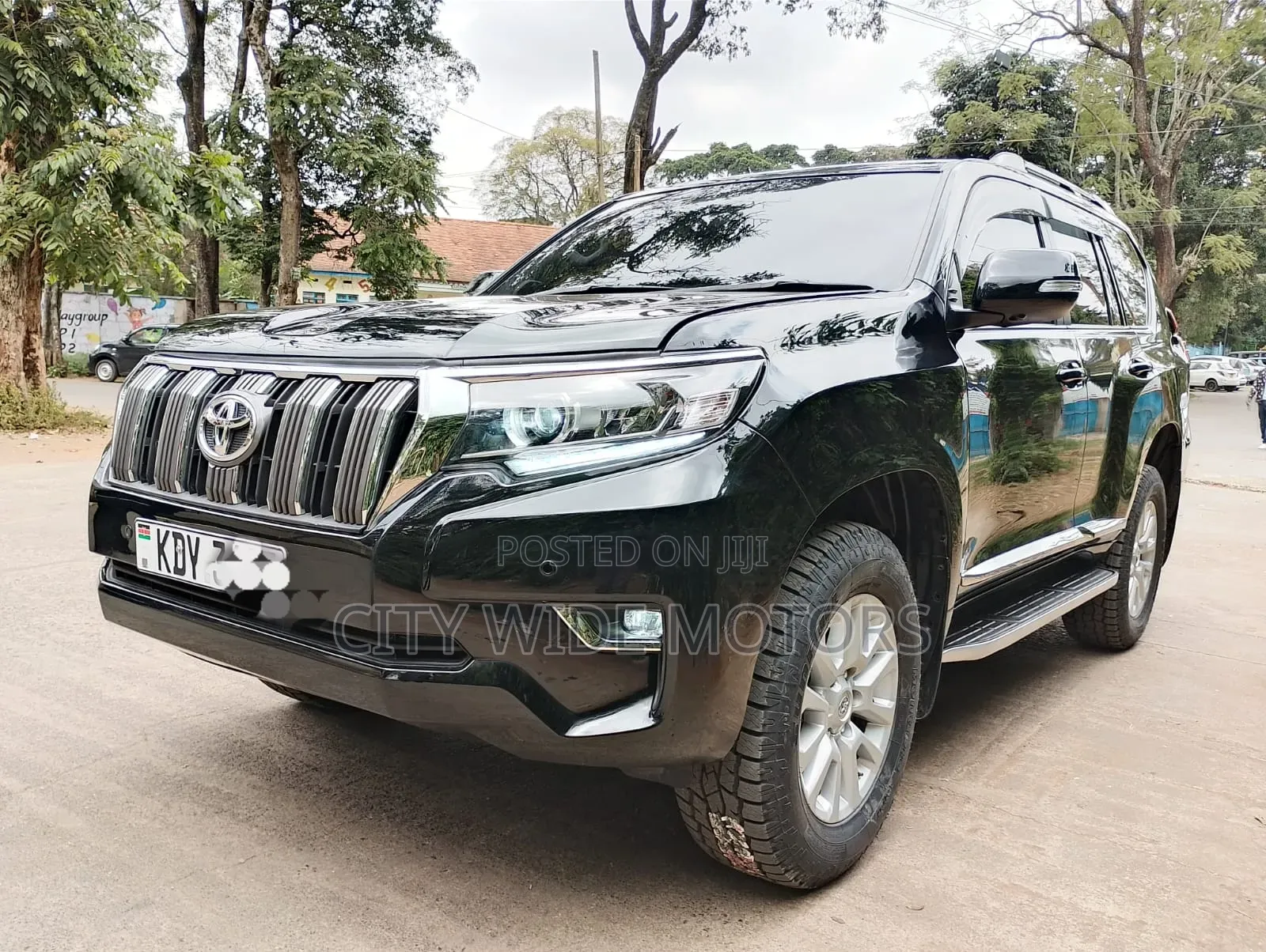 Toyota Land Cruiser Prado 2.8 D-4D 2015 Black