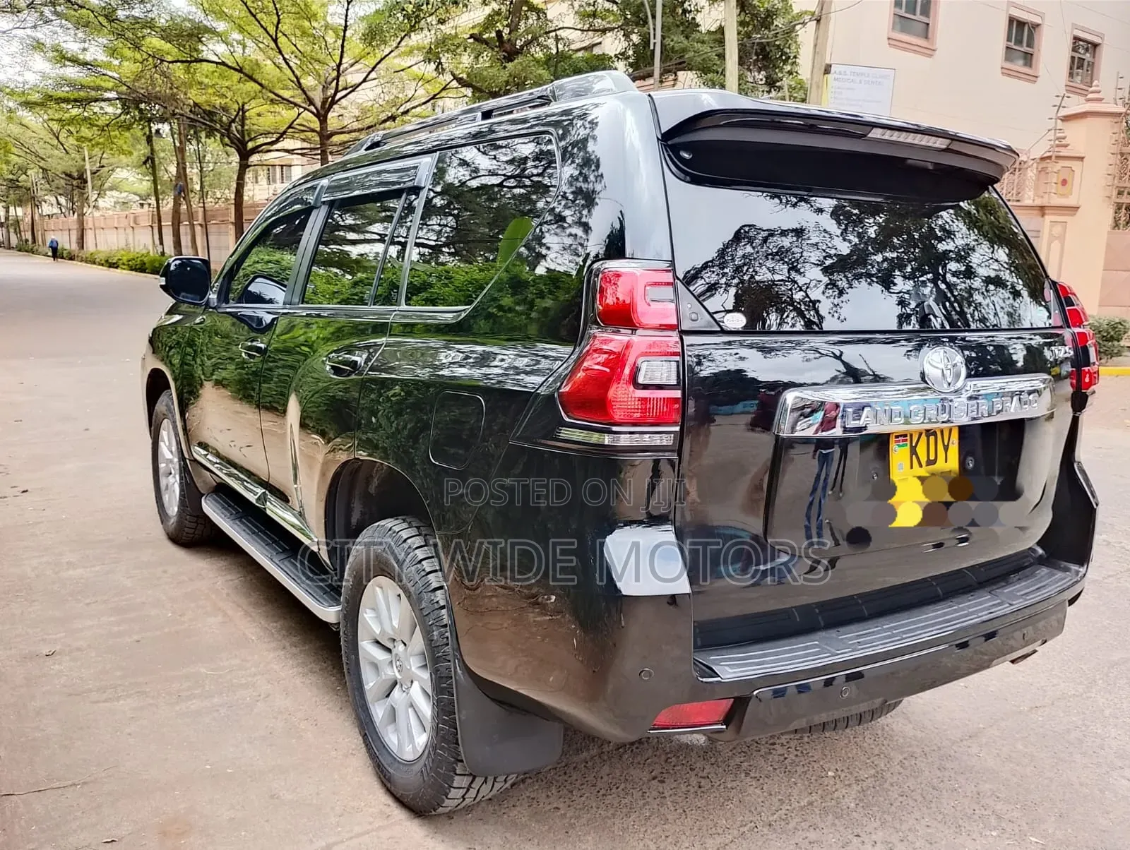 Toyota Land Cruiser Prado 2.8 D-4D 2015 Black