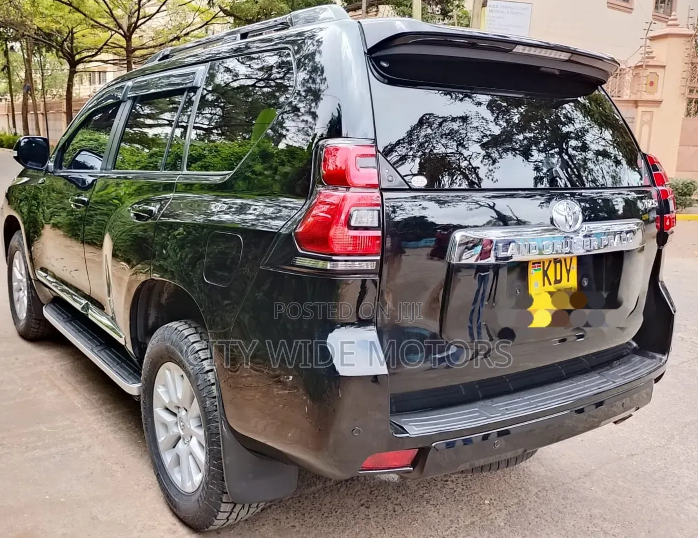 Toyota Land Cruiser Prado 2.8 D-4D 2015 Black