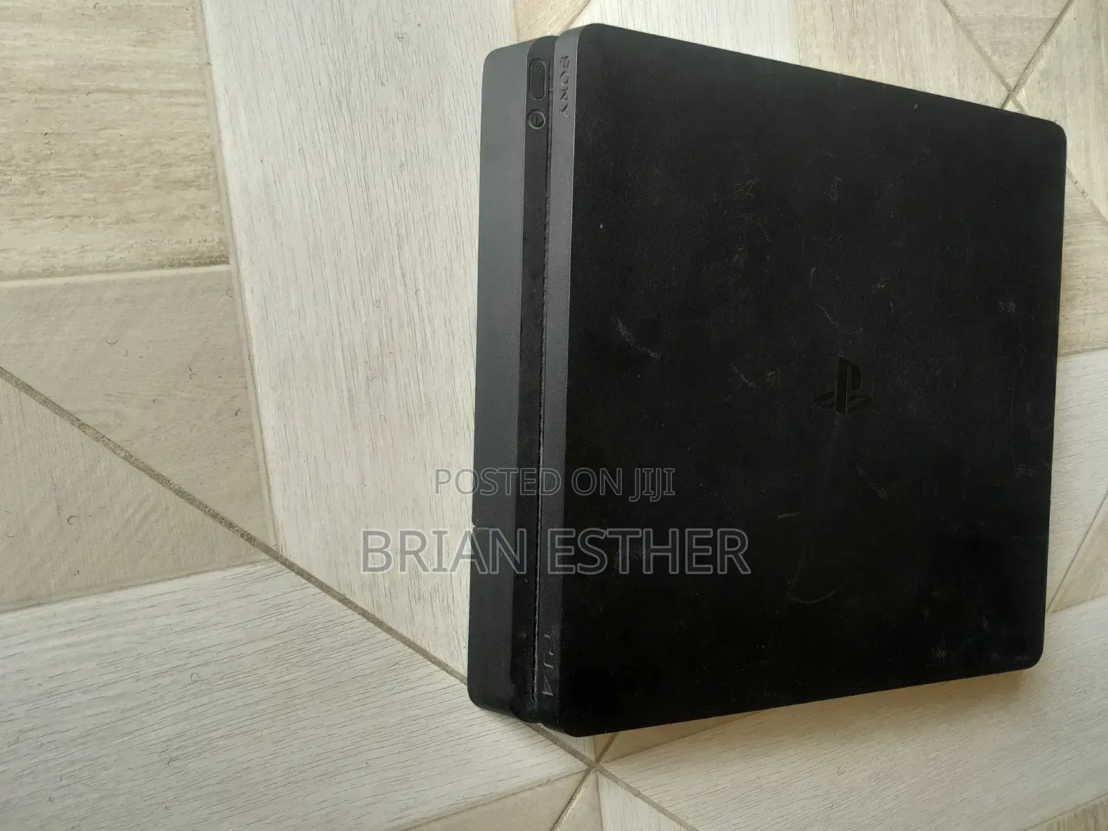 Sonny Ps4 Slim