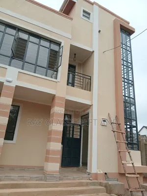 Modern Exterior Wall Master