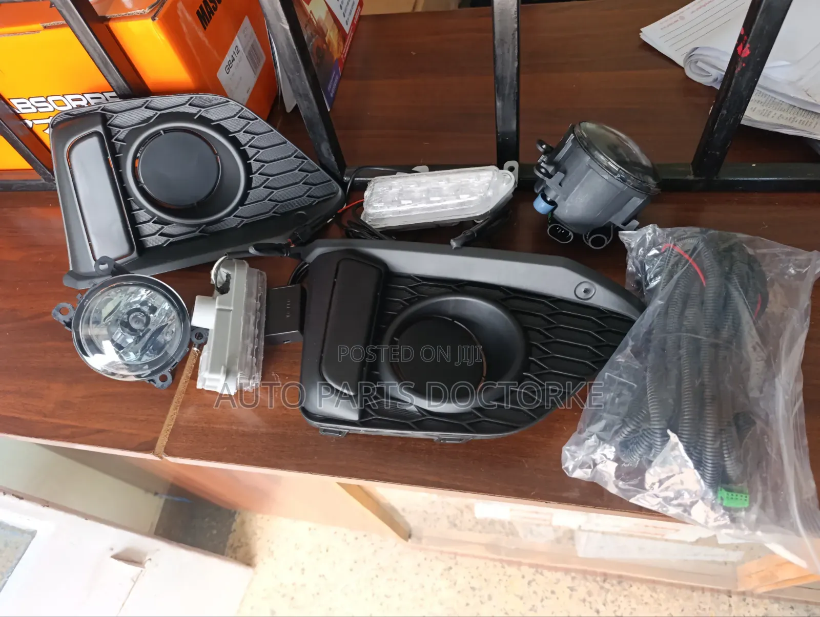 Honda Fit Gk/Gp Series Fog Light Assembly, Complete With Wiring