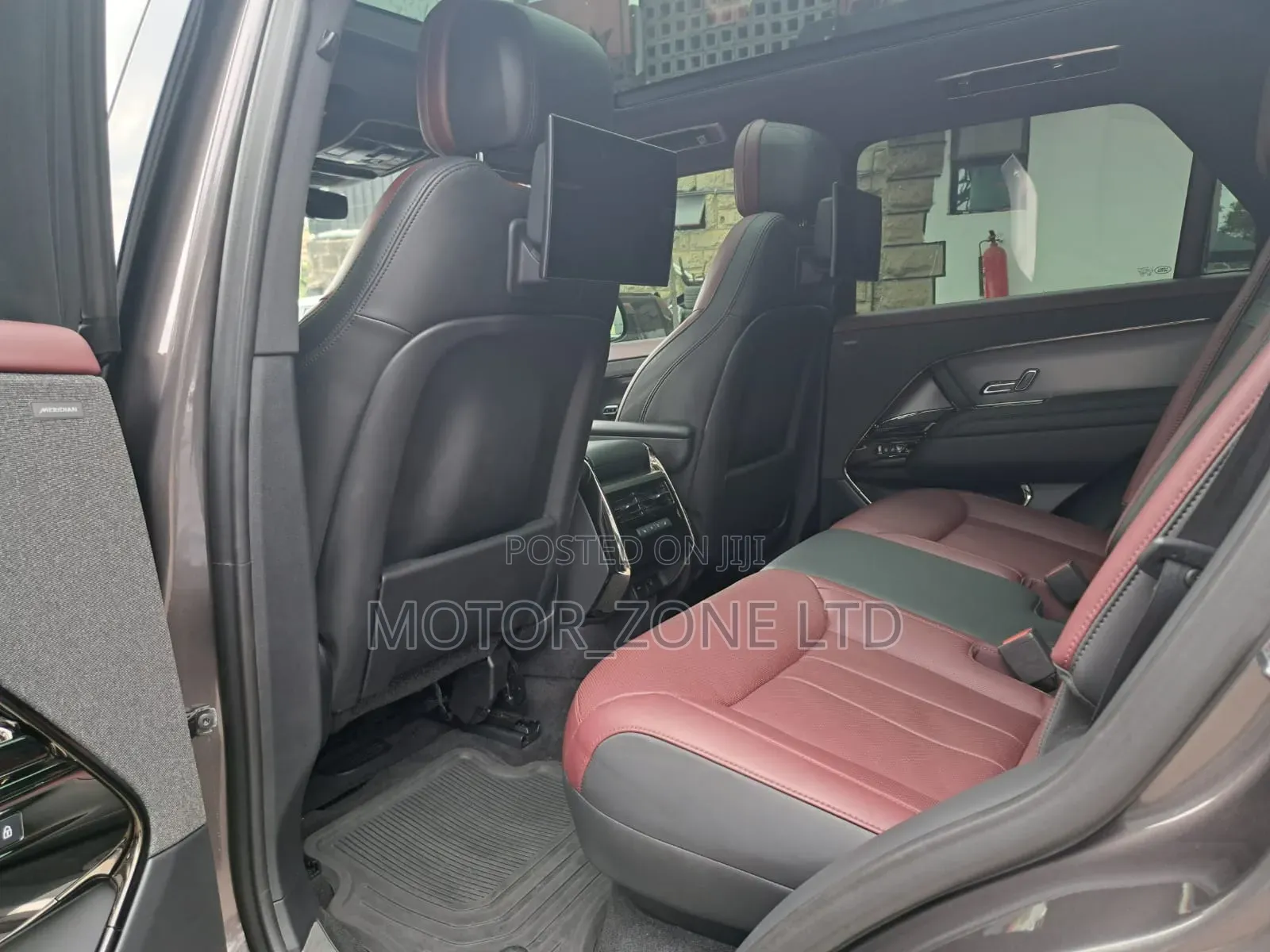 Land Rover Range Rover Sport 2024 Gray