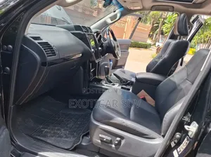 Toyota Land Cruiser Prado 2015 Black