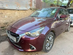 Mazda Demio 2018 Maroon