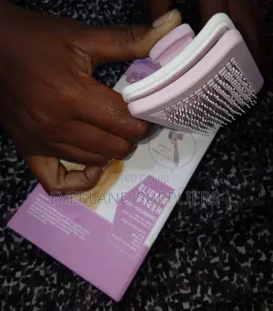 Self-Cleaning Slicker Brush for Dogs and Cats