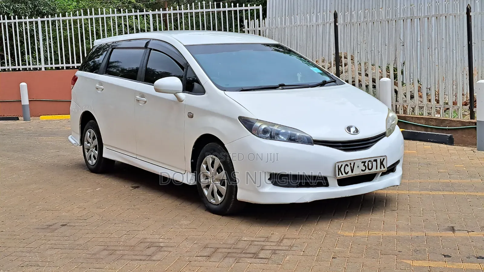 Toyota Wish 2012 White