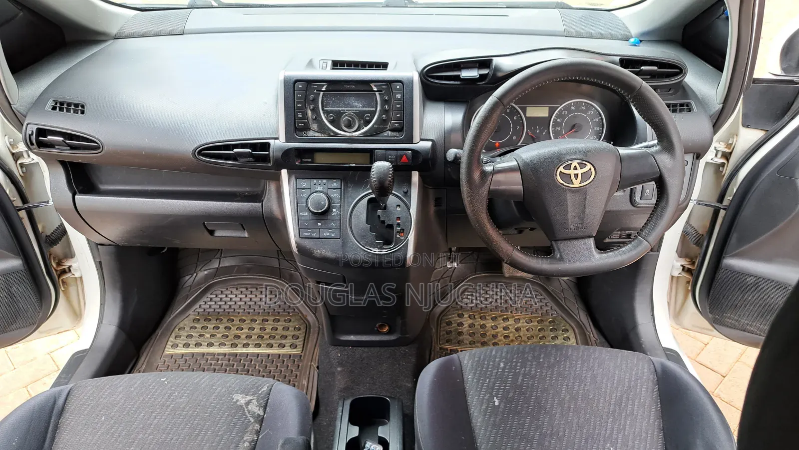 Toyota Wish 2012 White