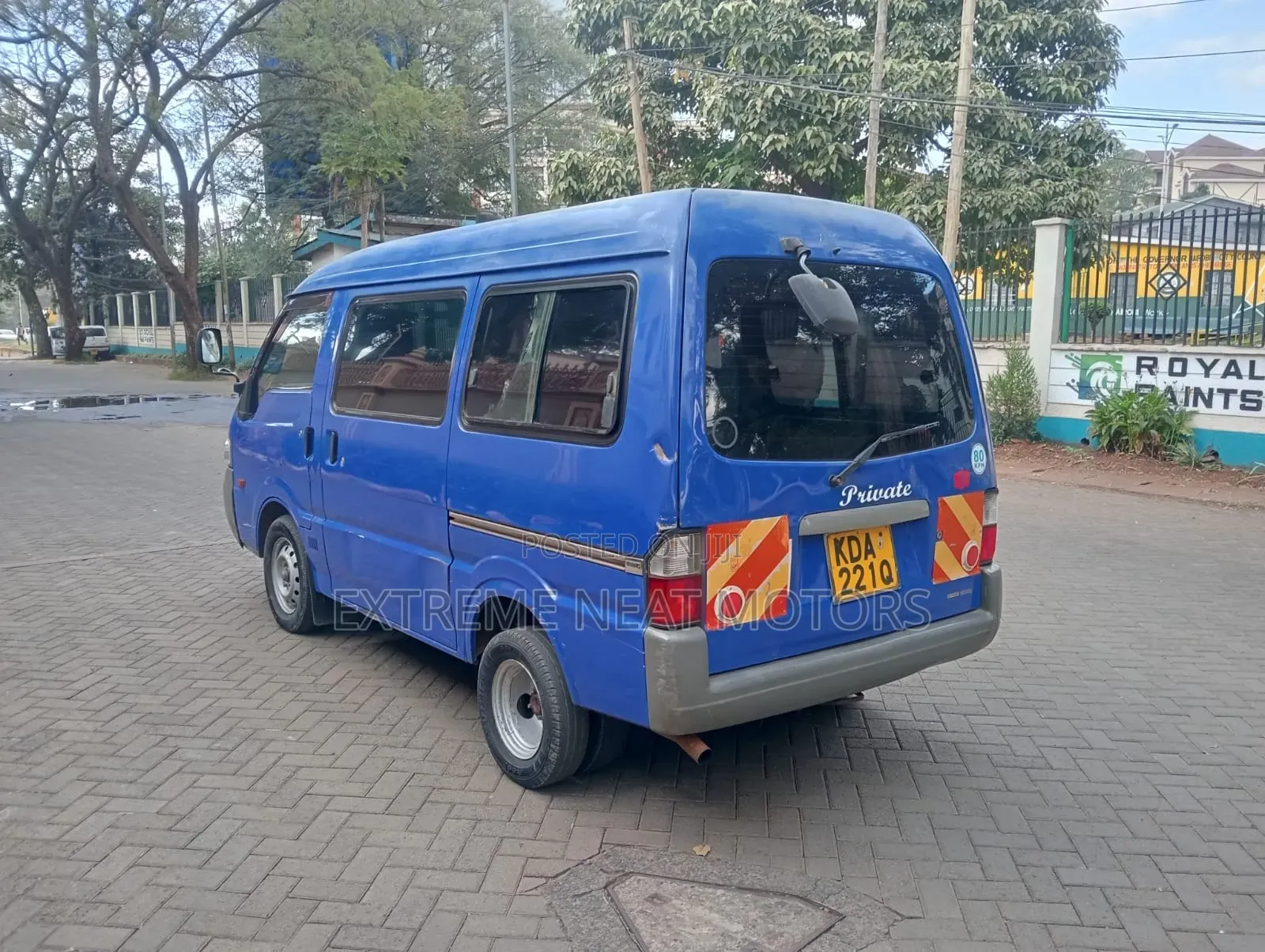 Mazda Bongo 2013 Blue