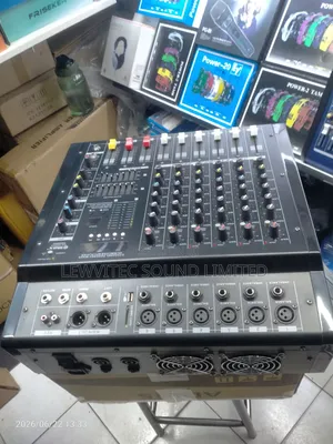 Powered Mixer