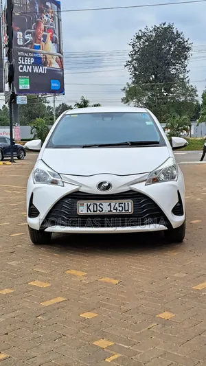 Toyota Vitz 2018 White