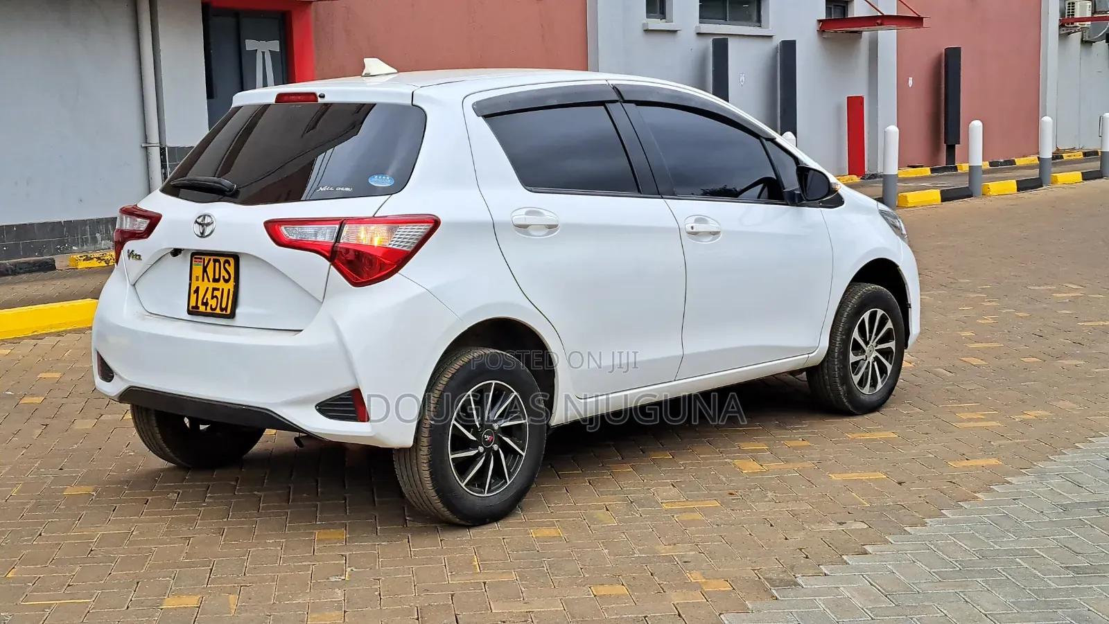 Toyota Vitz 2018 White