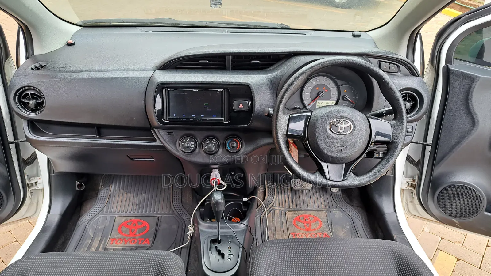 Toyota Vitz 2018 White