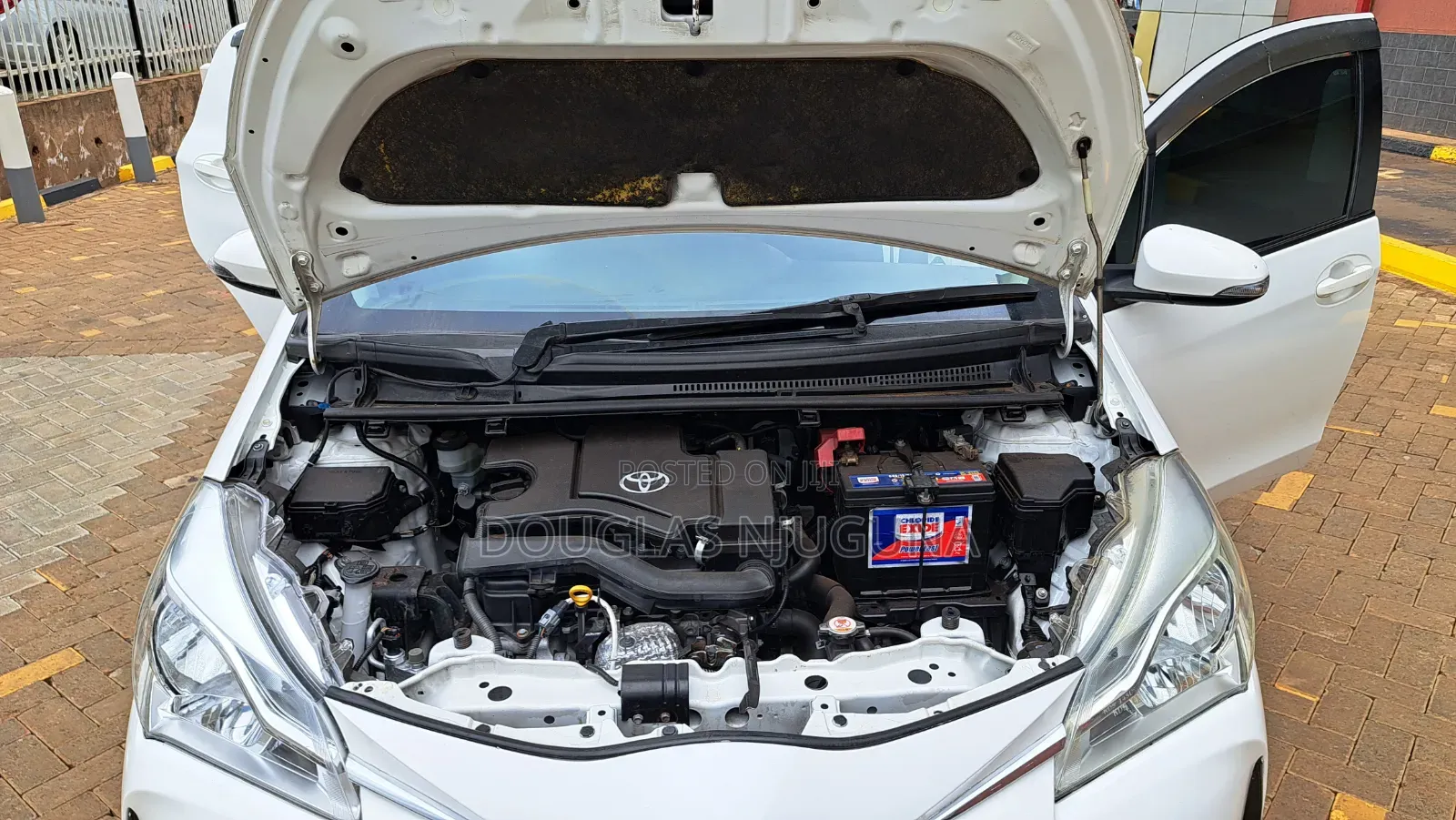 Toyota Vitz 2018 White
