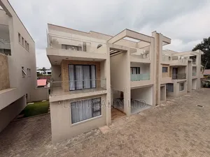 6bdrm Townhouse/Terrace in Muthangari for sale