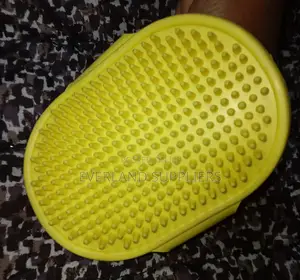 Dog Brush With Adjustable Handle