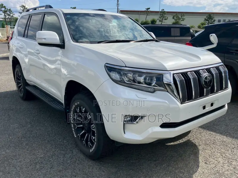 Toyota Land Cruiser Prado 2.8 2021 Pearl