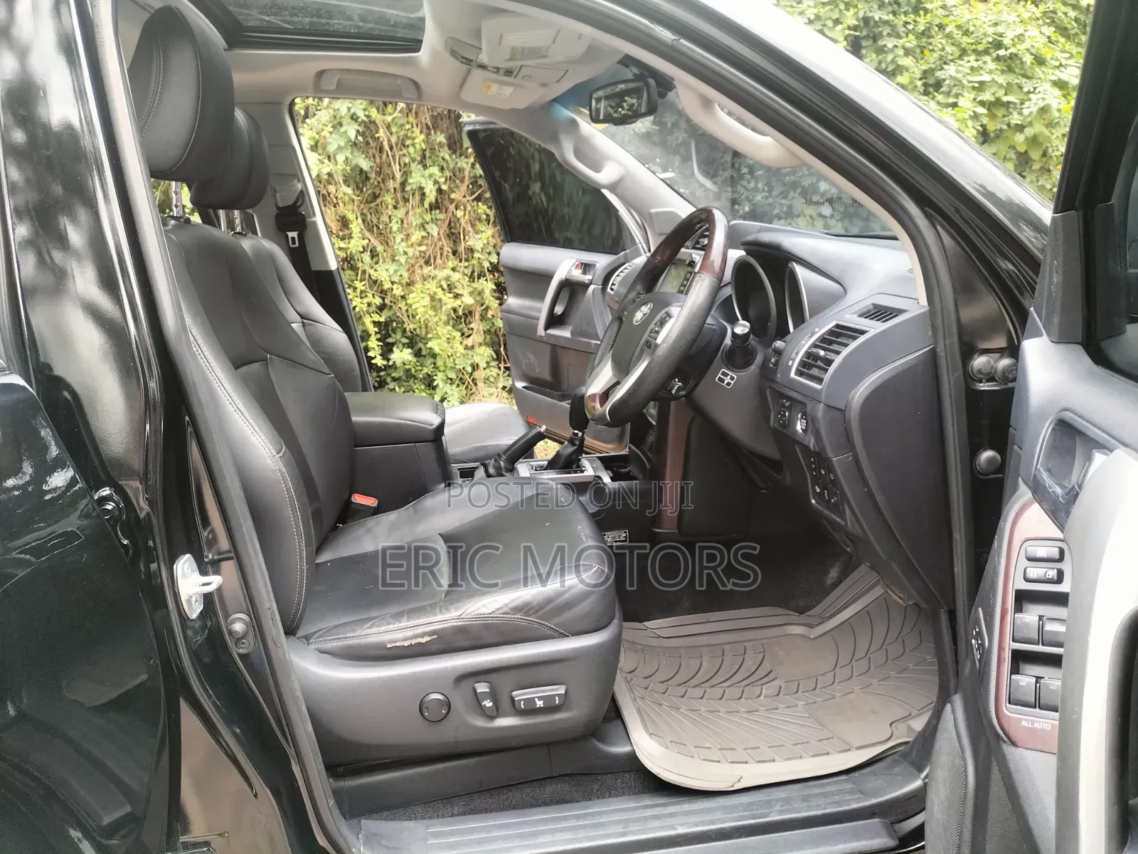 Toyota Land Cruiser Prado 2015 Black